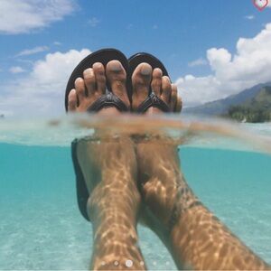 🩴 OluKai Ho'opio 8 Brown Leopard flipflops slippers EUC